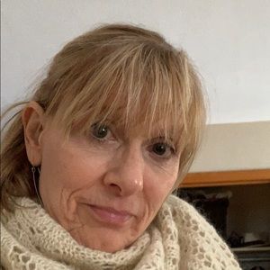 Meet your Posher, Laurie